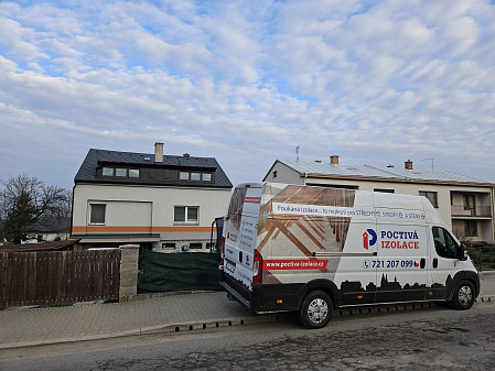 Izolace stropu nově vytvořeného podkrovního bytu ve Vysokých Studnicích